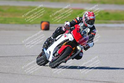 media/Jan-20-2023-Fastrack Riders (Fri) [[f2ad32aba3]]/Level 2/session 4 turn 6/